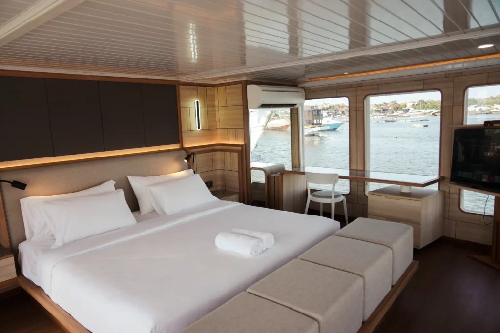 Adonara cabin aboard Mosalaki liveaboard