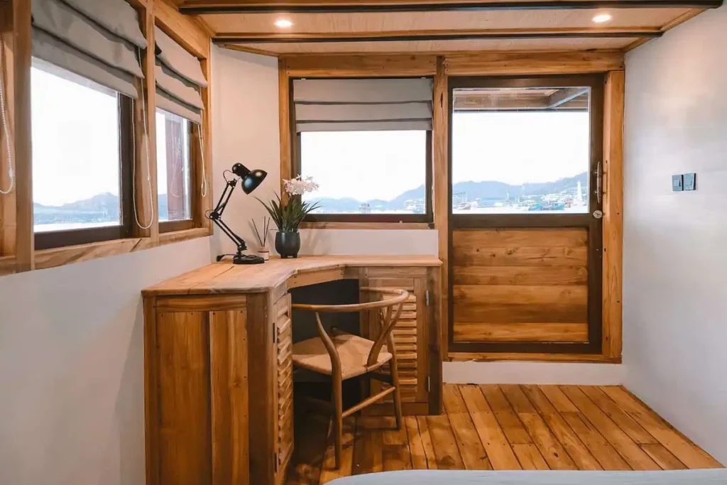 Rote & Selayar cabin aboard Elbark liveaboard