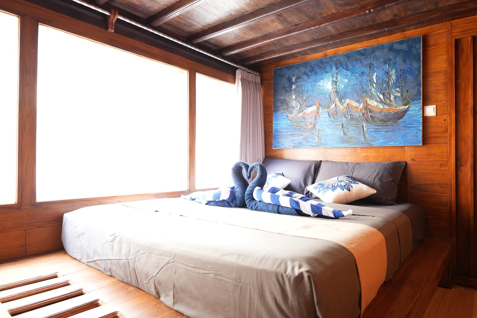 Sedana Side Ocean View (Upper Deck) cabin aboard Kanha Citta liveaboard