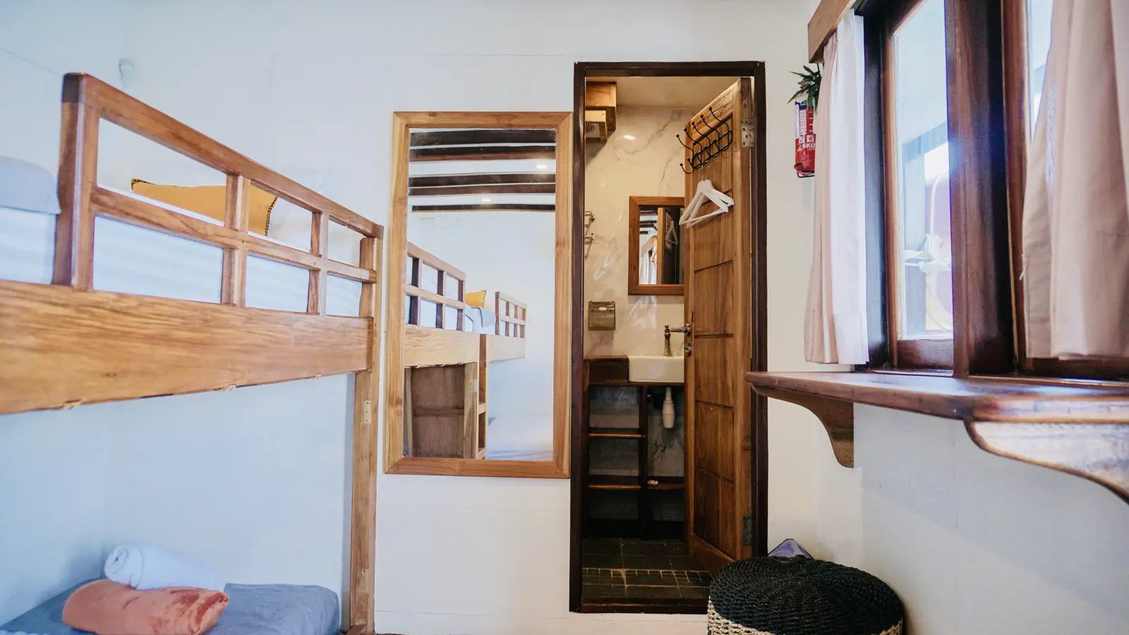 Kanawa Cabin cabin aboard Sukha Sail liveaboard