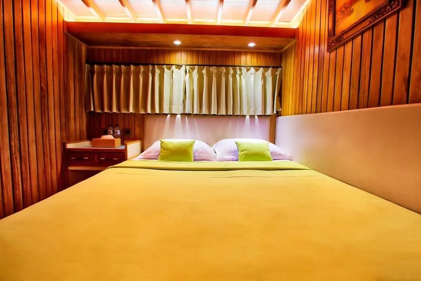 Lower Deck Double Cabin cabin aboard Raja Ampat Explorer liveaboard