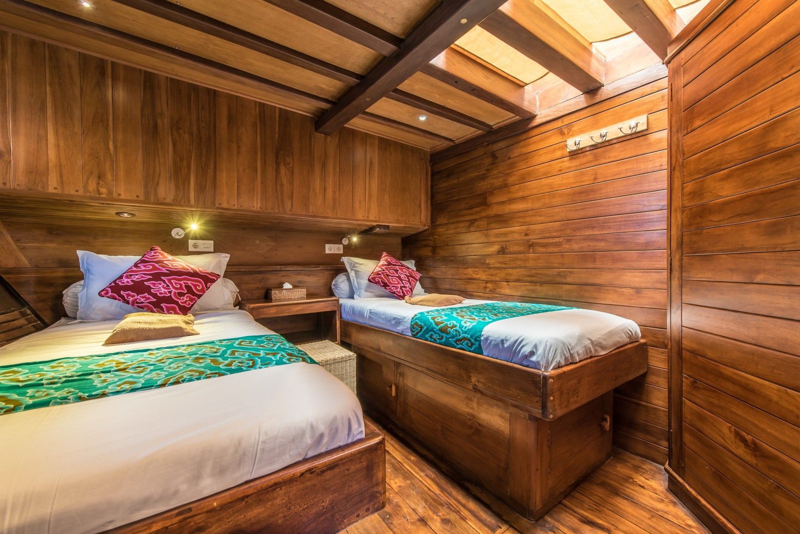 Cengkeh (Clove) cabin aboard Carpe Diem liveaboard