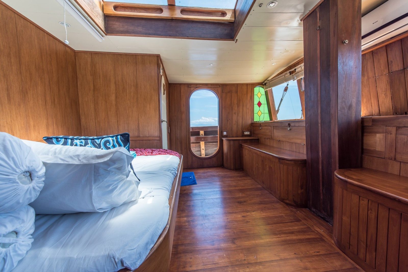 Pala (Nutmeg) cabin aboard Carpe Diem liveaboard