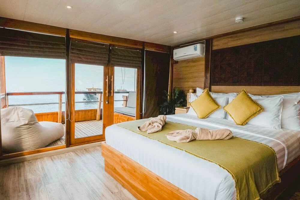 Superior Twin/Double cabin aboard Indo Master liveaboard