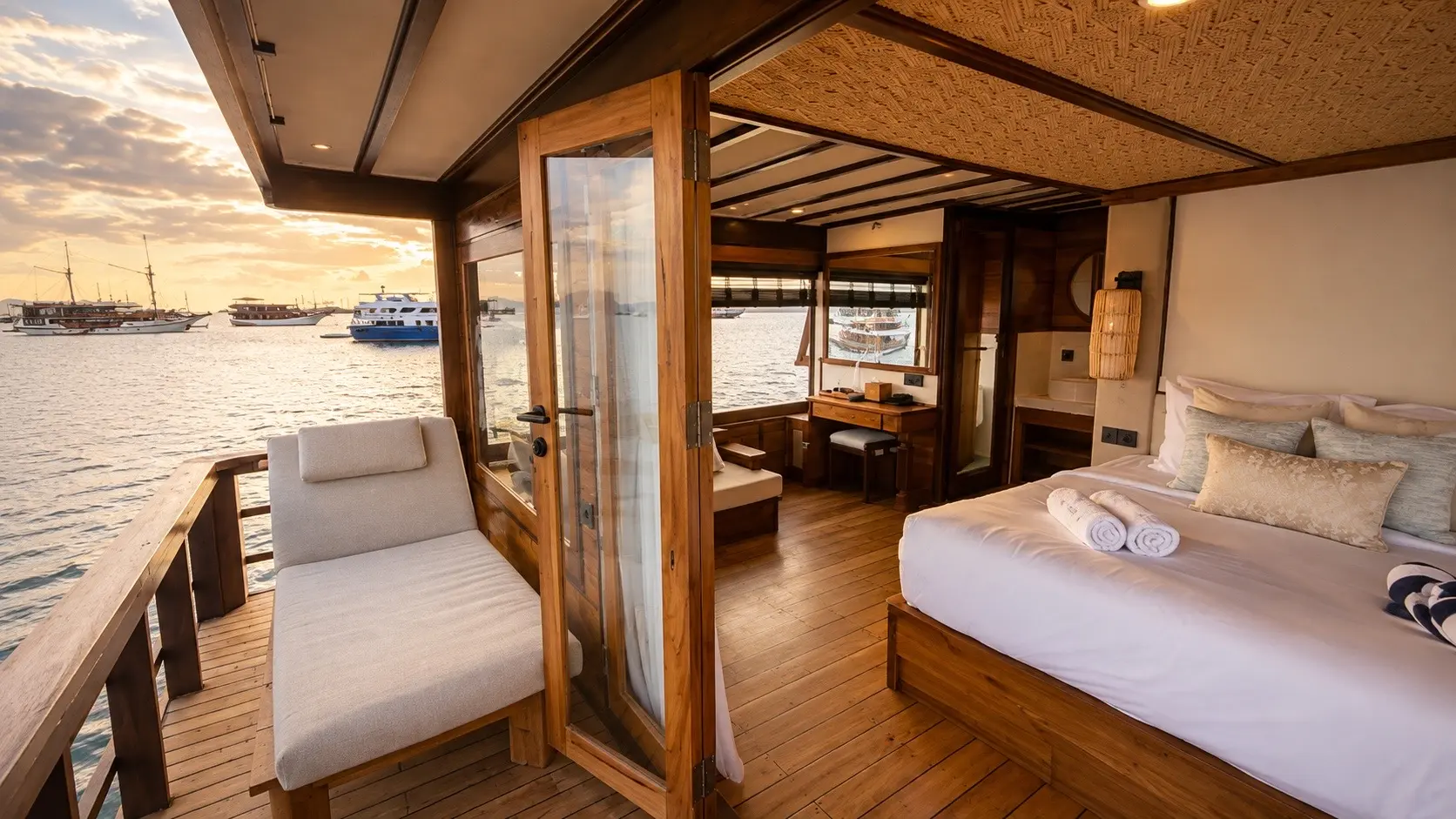 ALLO SIGNATURE cabin aboard Papiton Allo liveaboard