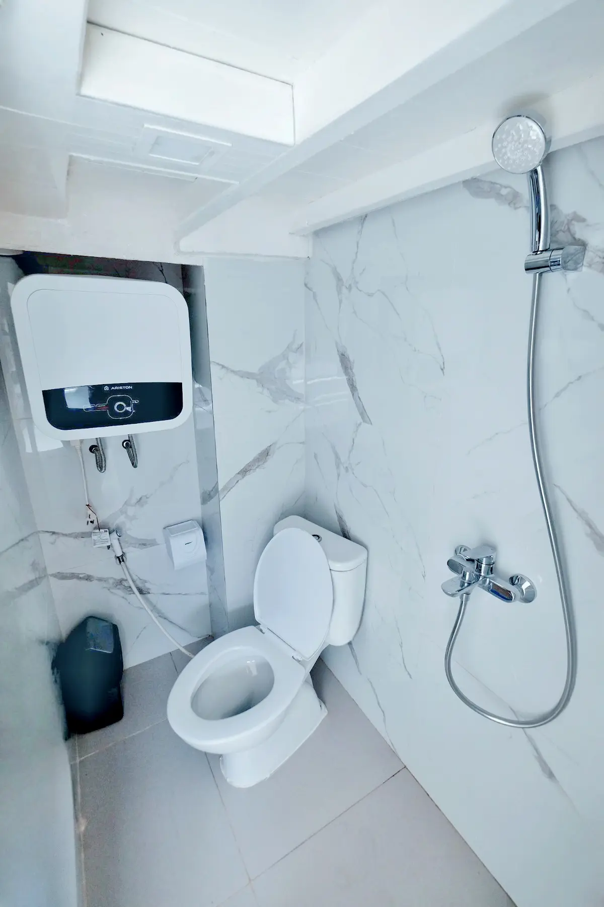 MASTER CABIN cabin aboard La Nissa liveaboard