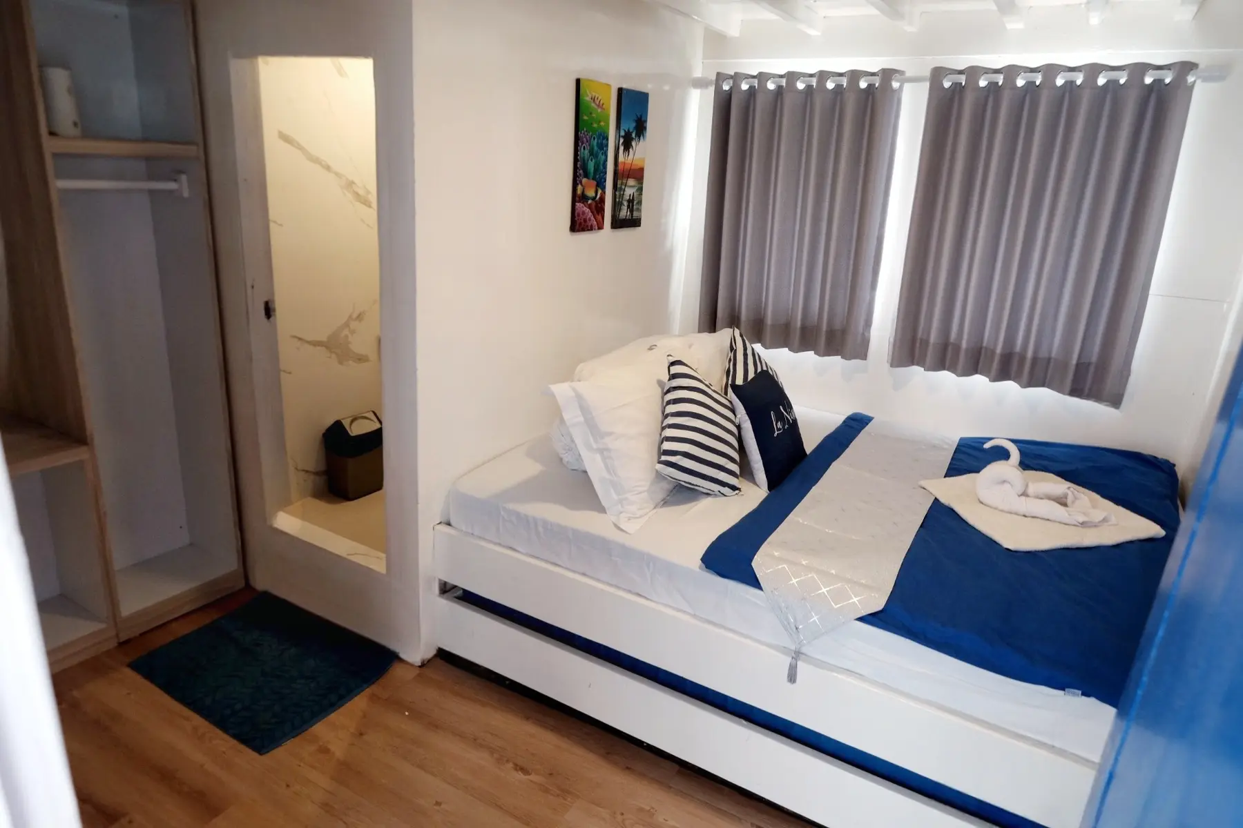 PRIVATE CABIN cabin aboard La Nissa liveaboard