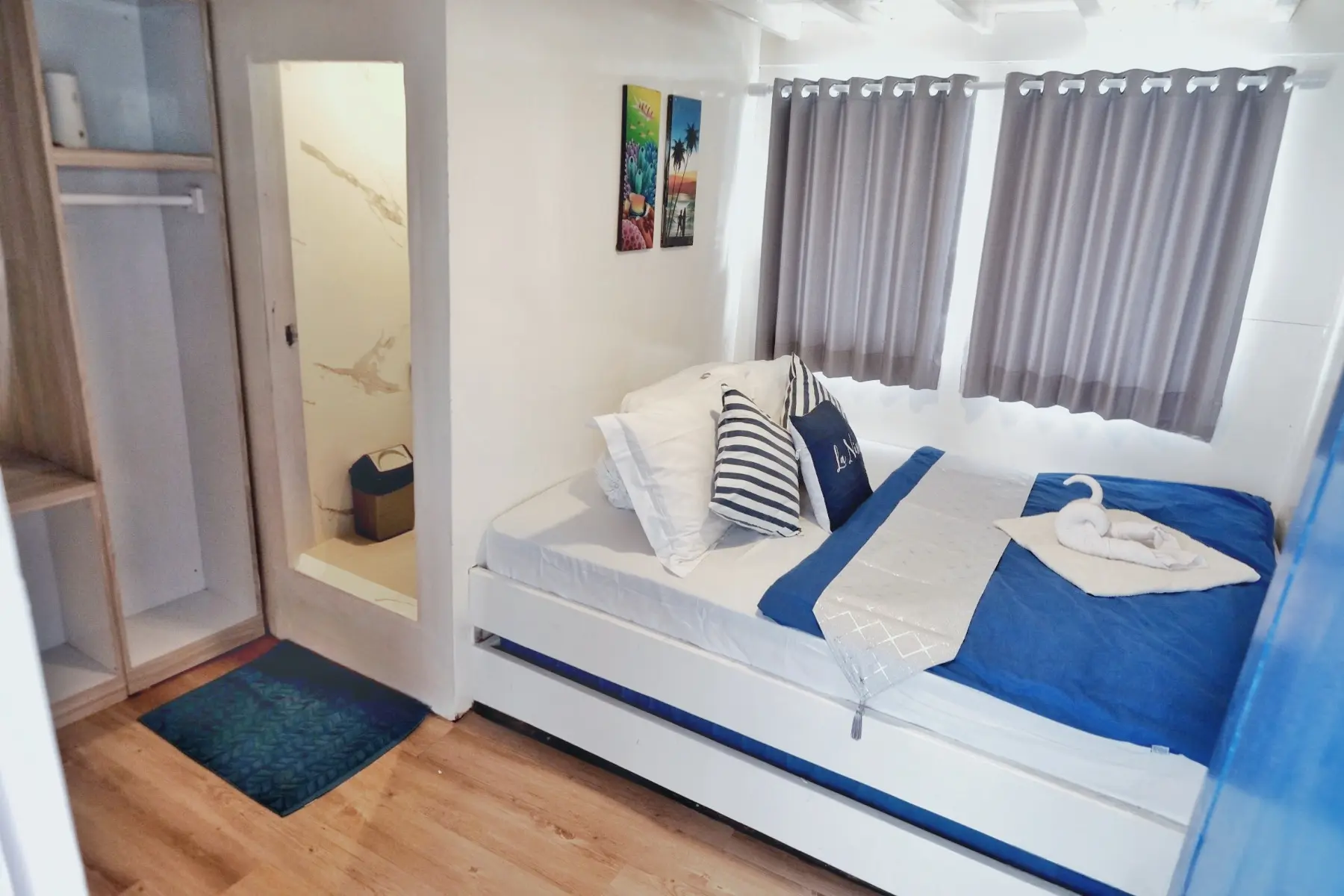 PRIVATE CABIN cabin aboard La Nissa liveaboard