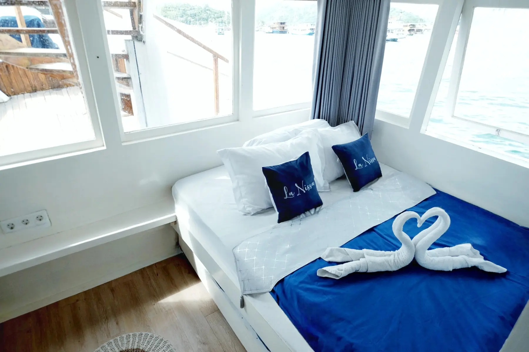 PRIVATE CABIN cabin aboard La Nissa liveaboard