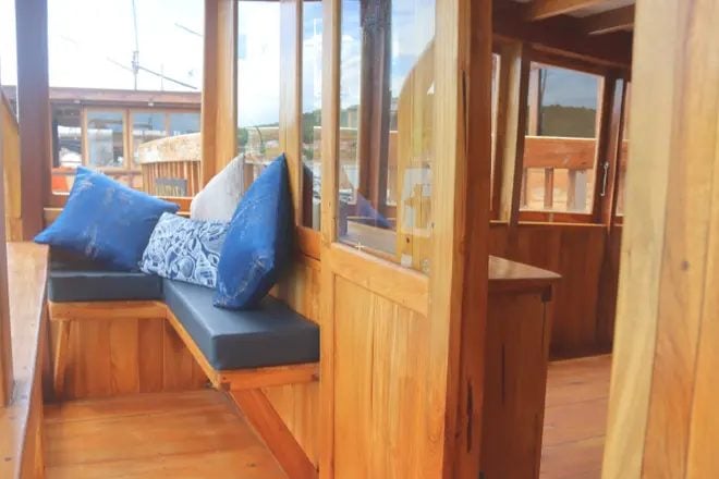 Master Cabin cabin aboard Blue Lotus liveaboard