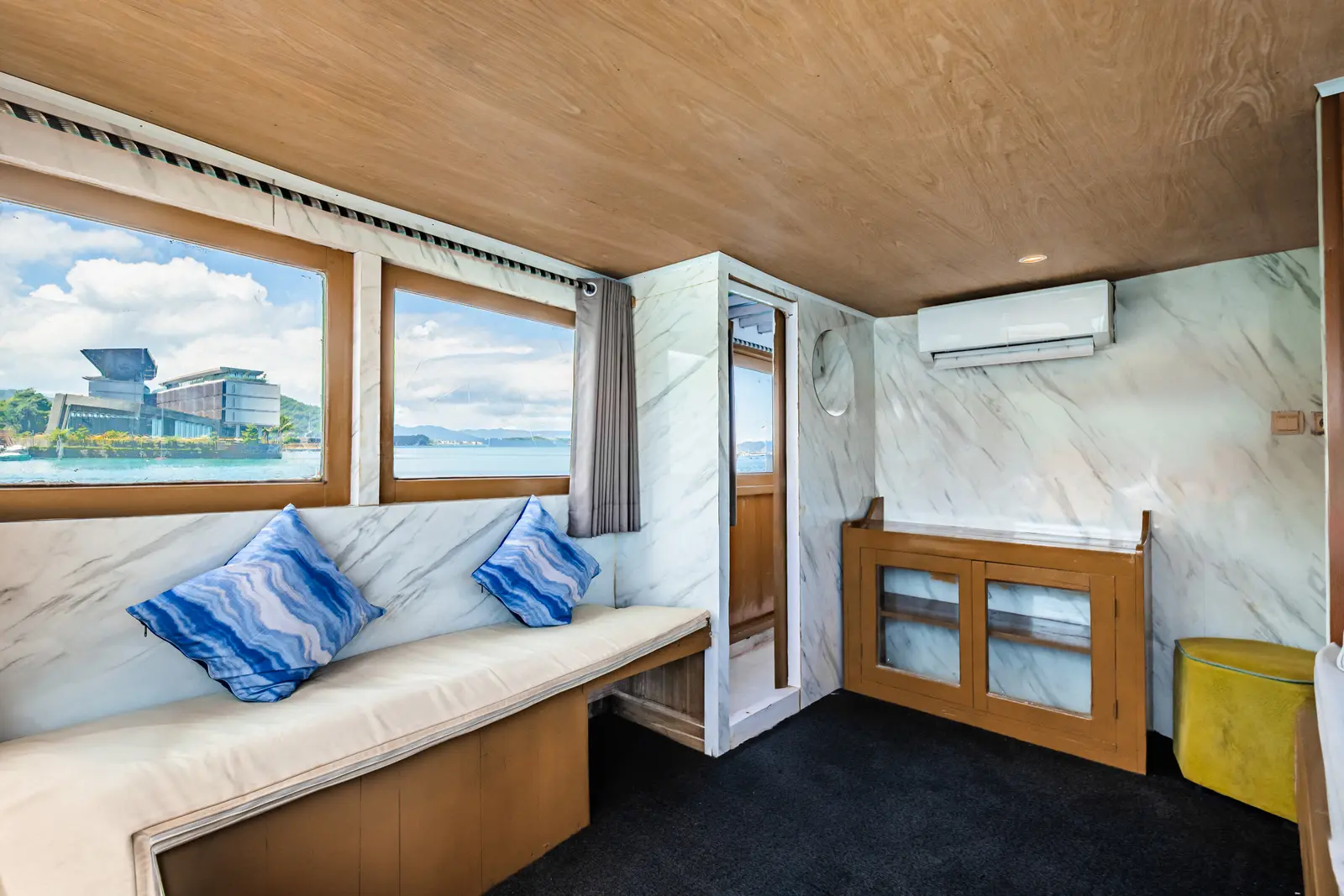 Full Ocean View cabin aboard Ramadani Star liveaboard