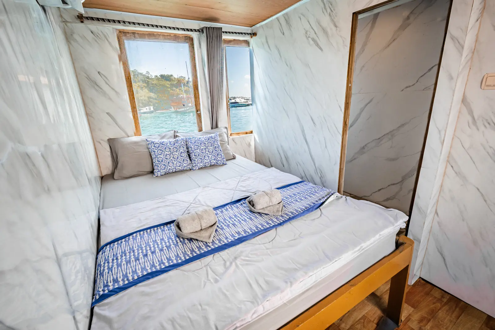 Private Cabin Main Deck cabin aboard Ramadani Star liveaboard