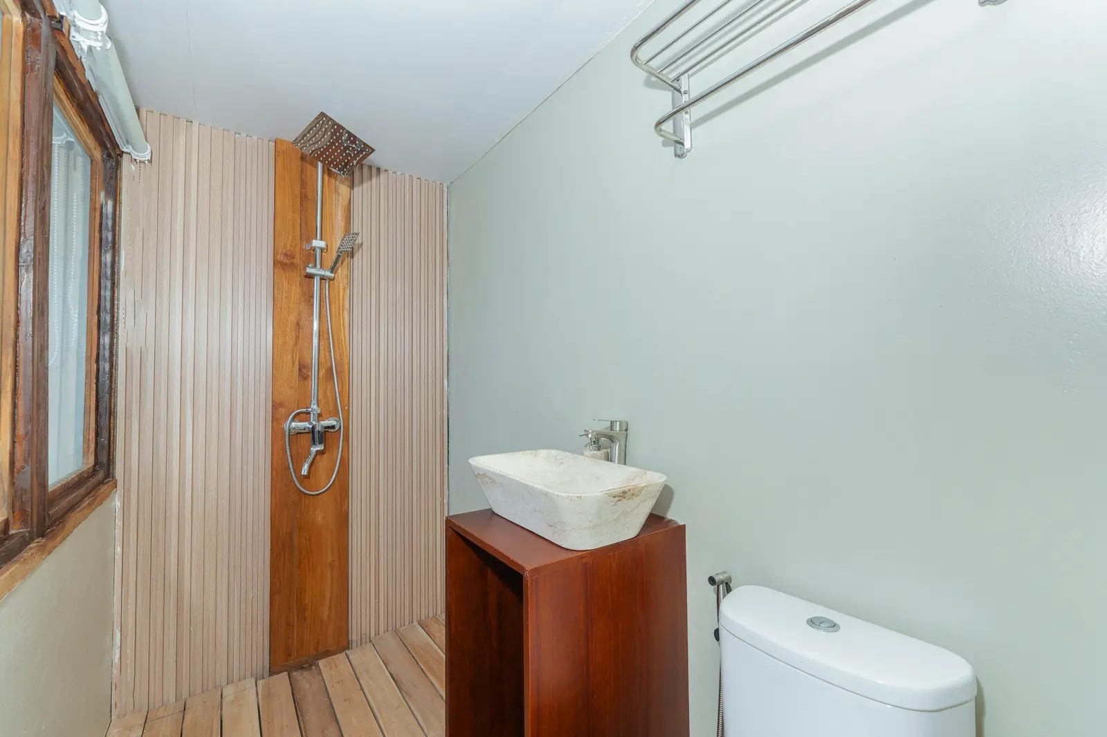 Signature Cabin cabin aboard Sora liveaboard