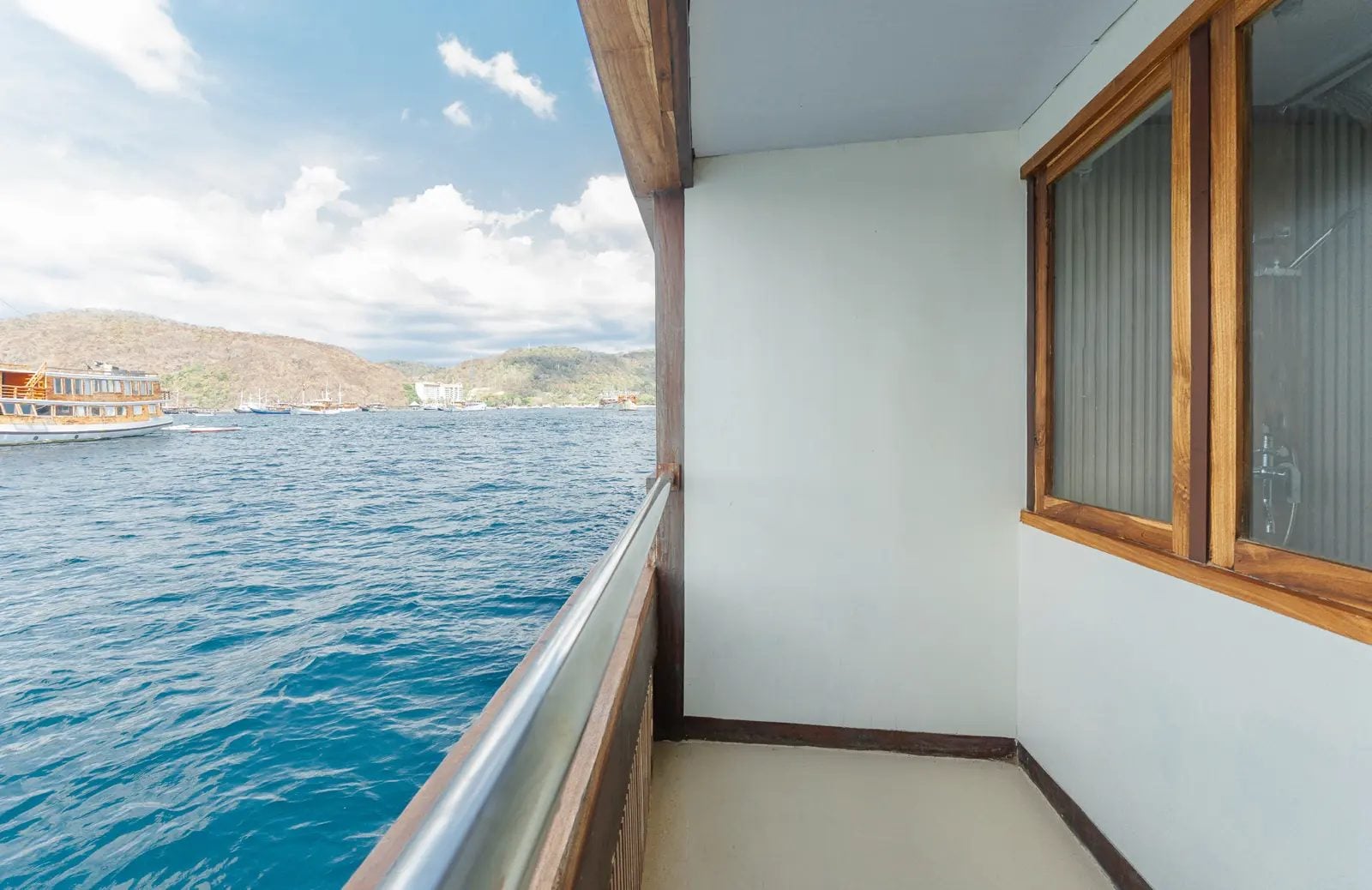 Signature Cabin cabin aboard Sora liveaboard