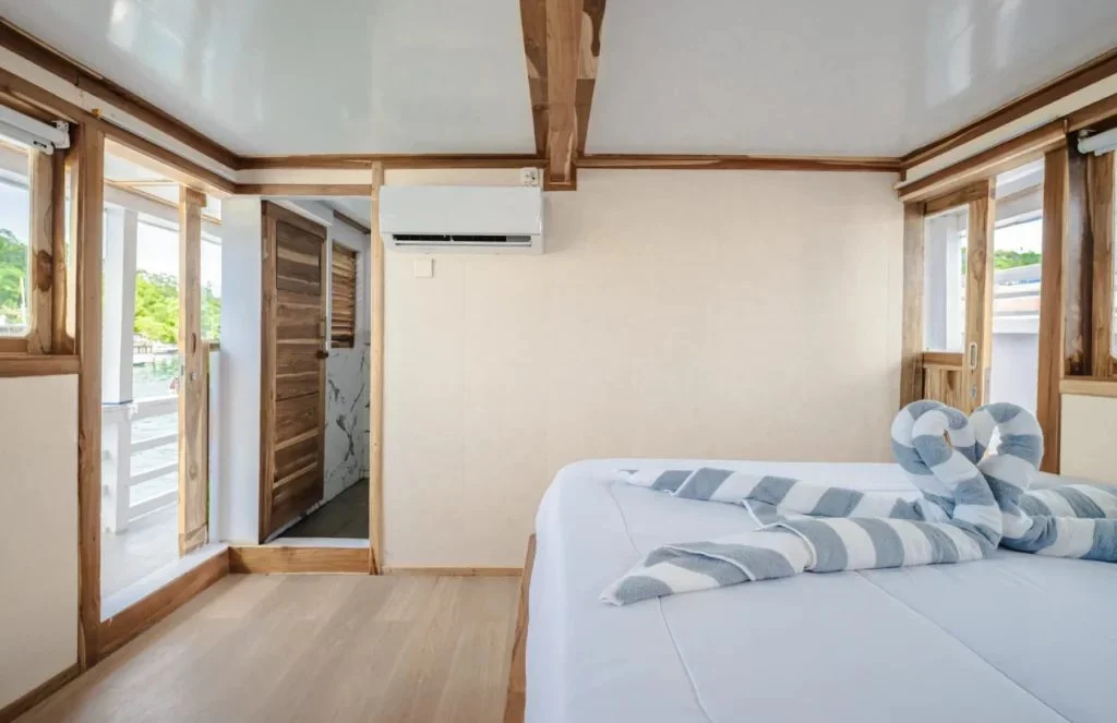 Deluxe Cabin With Balcony cabin aboard Ahsana liveaboard