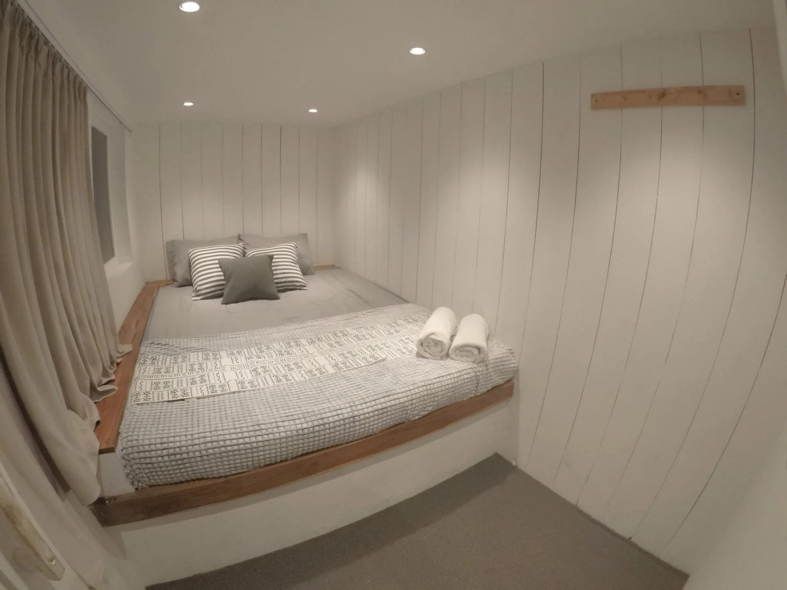 RINCA cabin aboard Zendaya liveaboard