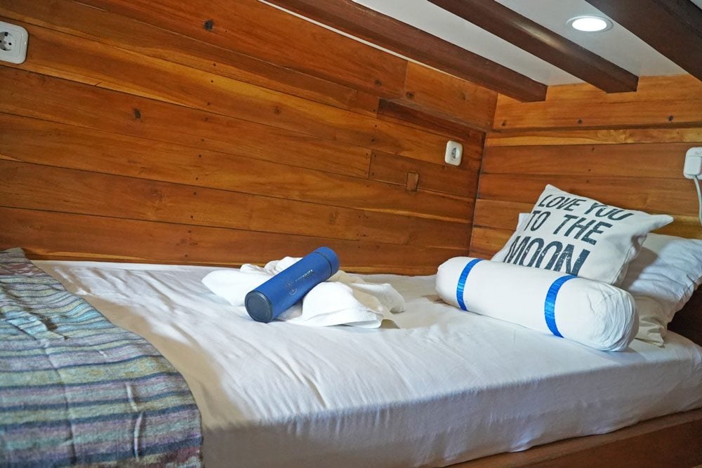 Deluxe Cabin Lower Deck cabin aboard EcoXplorer liveaboard