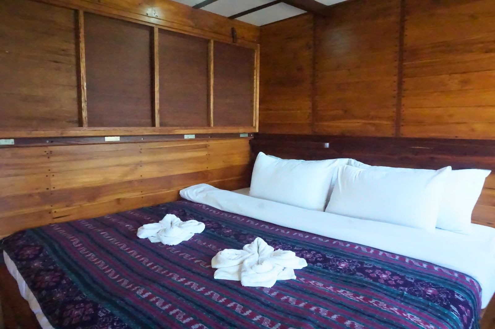 Master Cabin Upper Deck cabin aboard EcoXplorer liveaboard