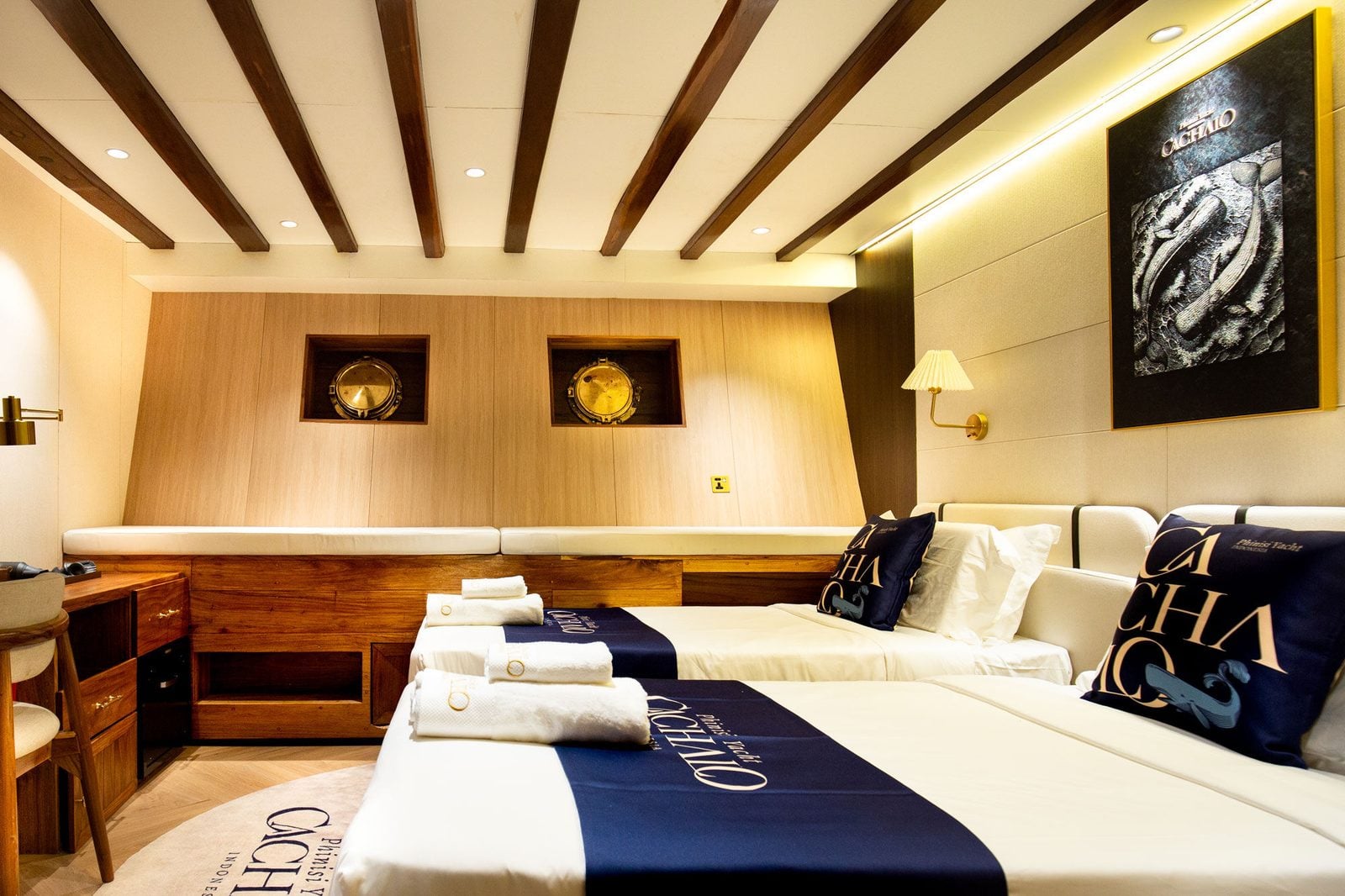 Standard Room cabin aboard Cachalo liveaboard