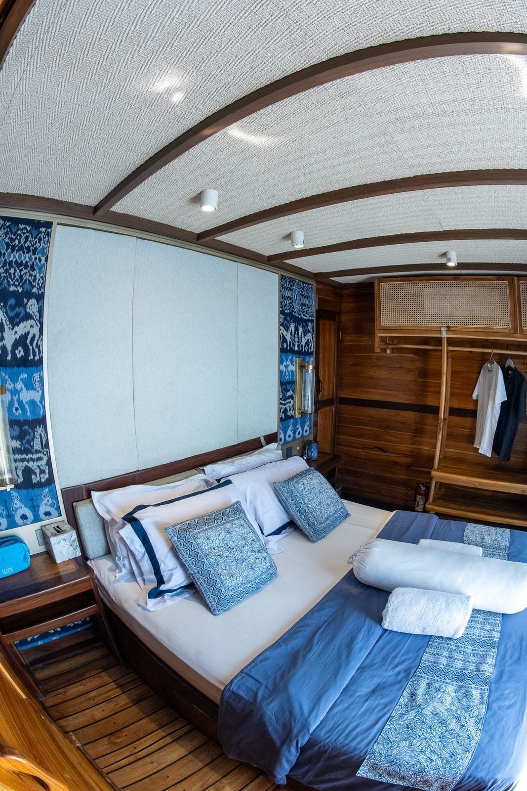 Master Cabin cabin aboard Amaya Explorer liveaboard
