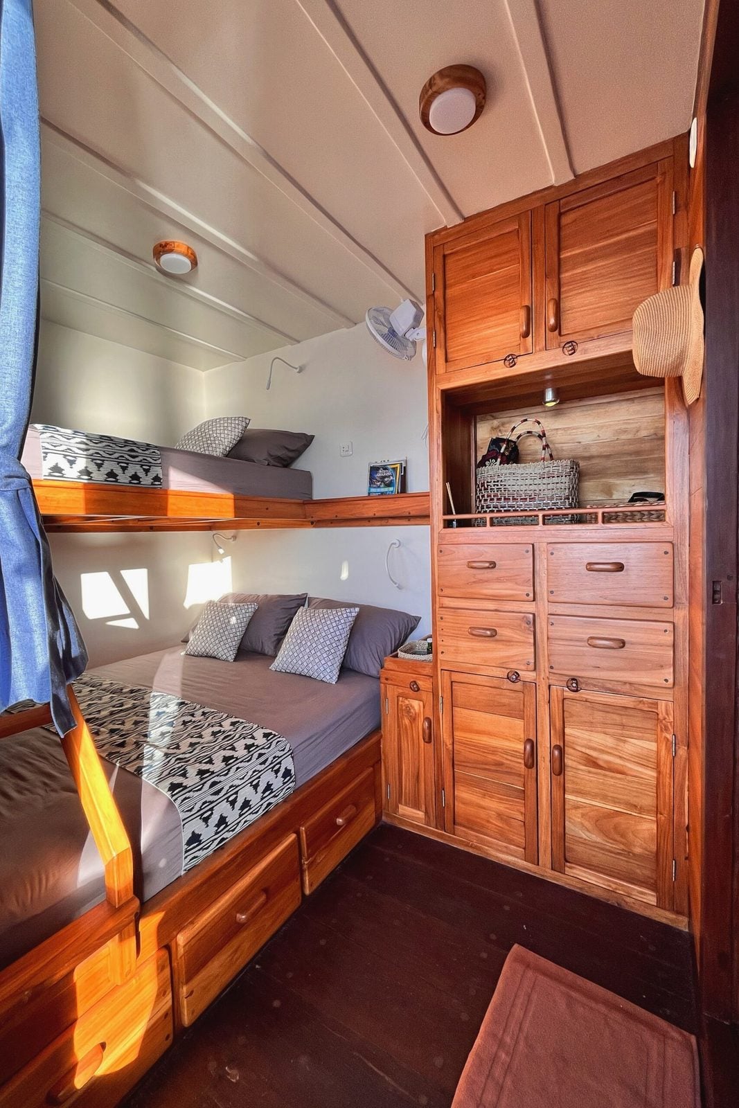 Twin/Double/Triple Cabin cabin aboard Bugis liveaboard