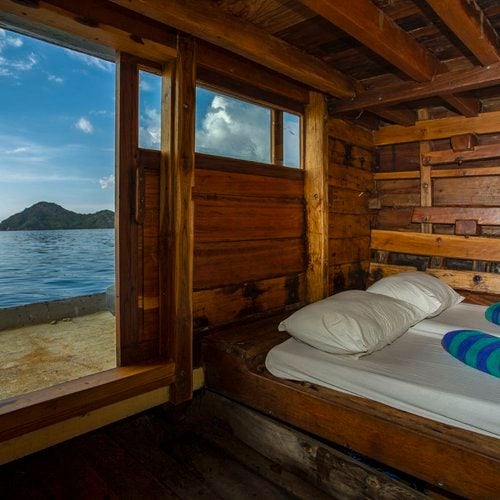 Master AC Cabin cabin aboard Bajak liveaboard