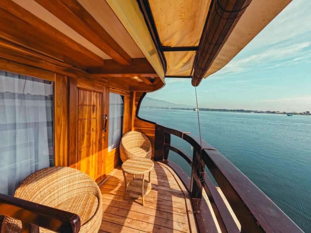 SENGGIGI ROOM - UPPER DECK cabin aboard Al Fatran 3 liveaboard