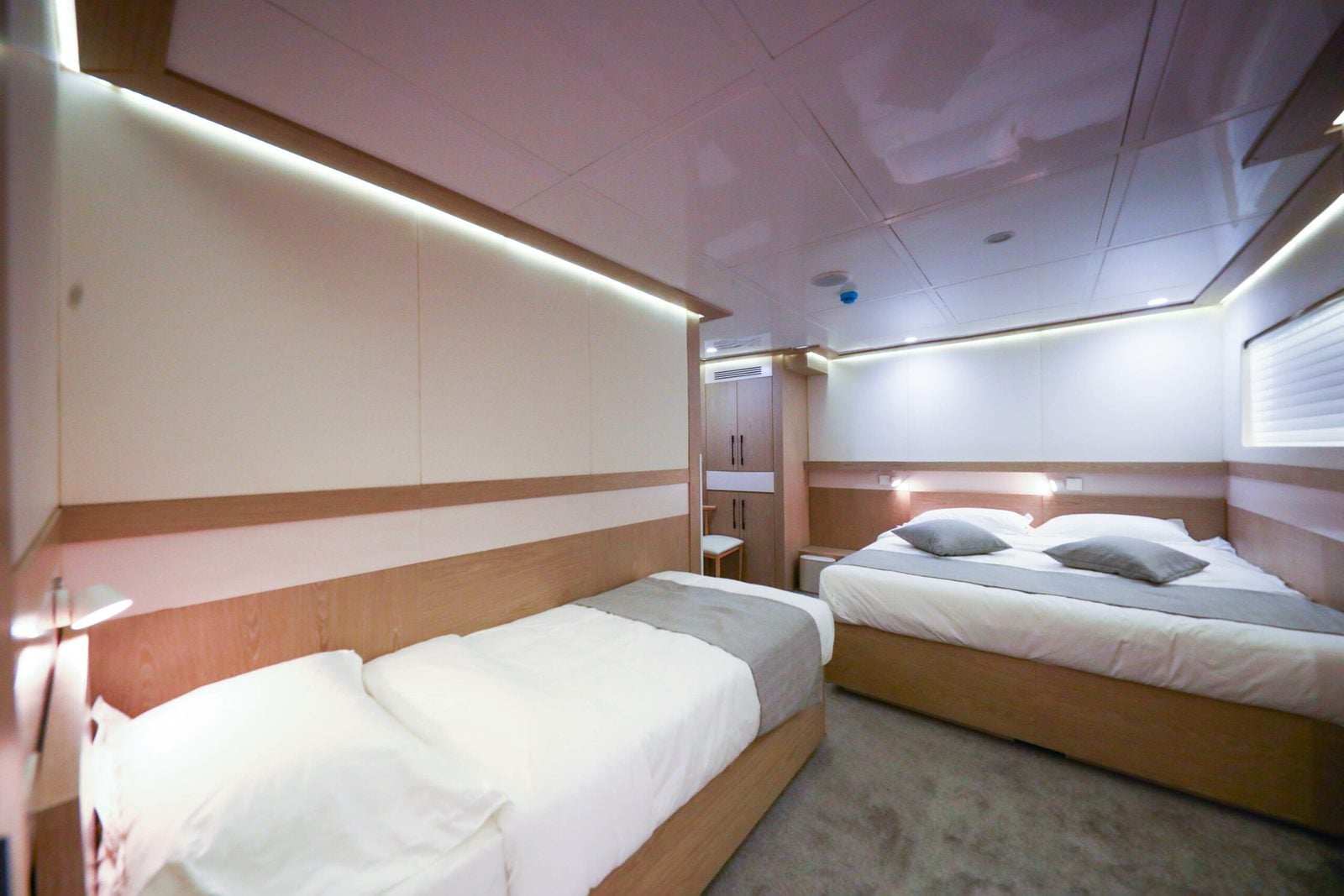 Triple Cabin cabin aboard SeaIsee liveaboard