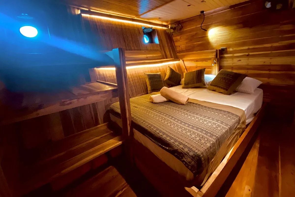 Lower Deck Cabin cabin aboard Mikumba II liveaboard