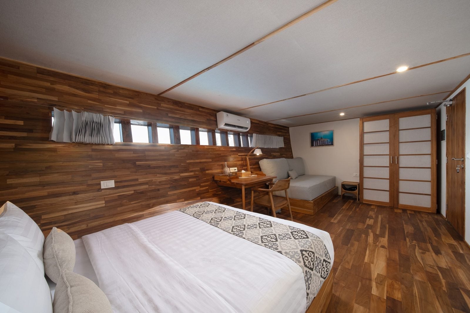 Superior cabin aboard Naga Biru liveaboard