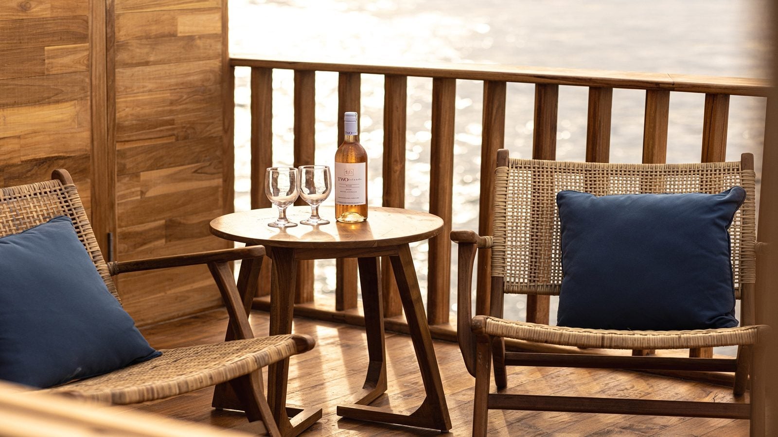 Grand Deluxe cabin aboard Naga Biru liveaboard