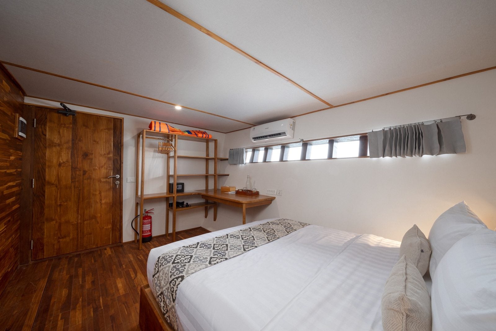 Lower Deck Cabin cabin aboard Naga Biru liveaboard
