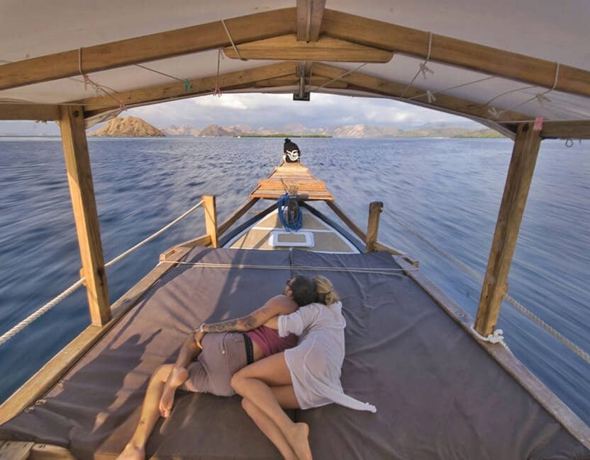 Shared sleeping deck cabin aboard Mimic liveaboard