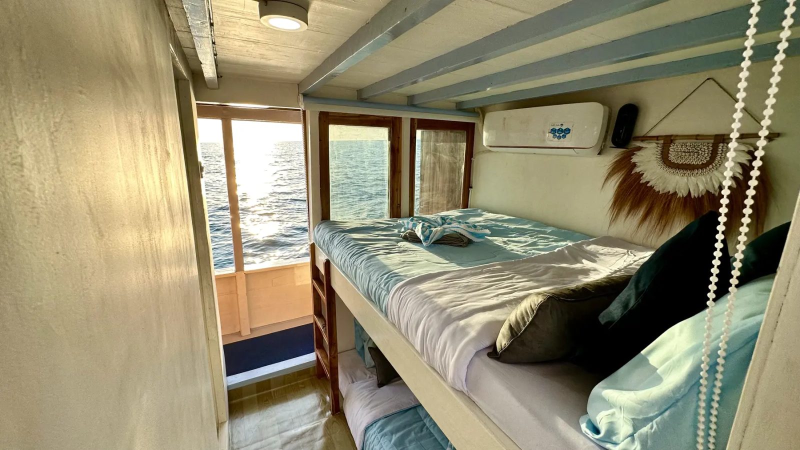 Family Room (Main Deck) cabin aboard New Pandawa liveaboard