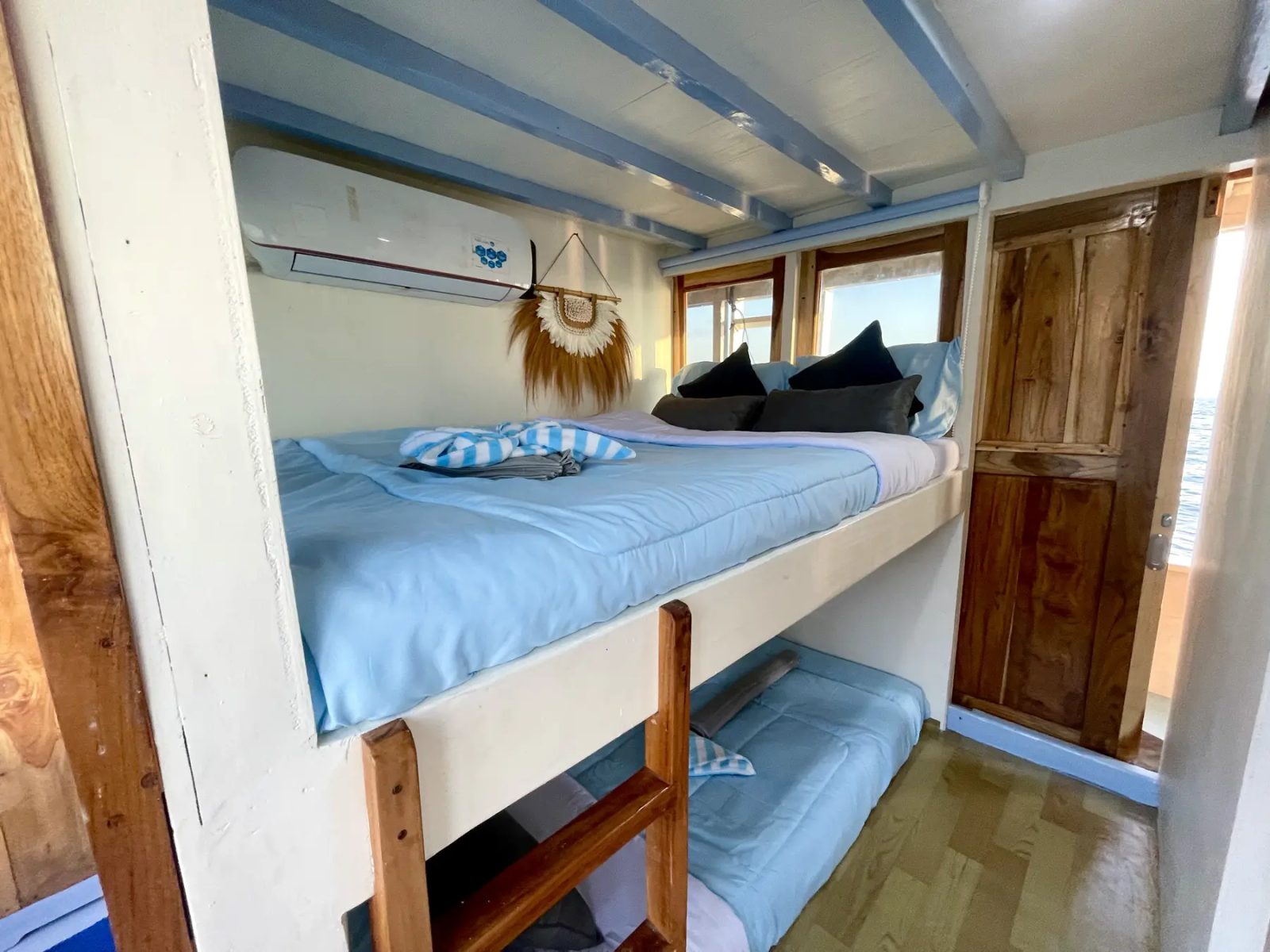 Family Room (Main Deck) cabin aboard New Pandawa liveaboard