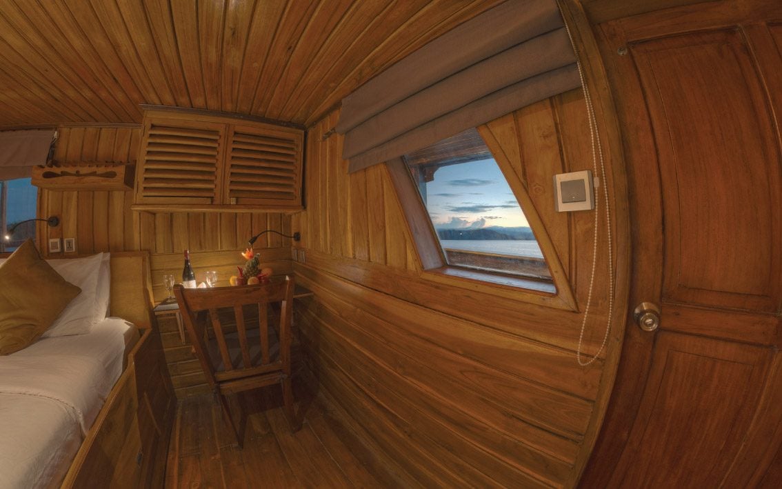 King or Twin Bed Cabin (Upper Deck) cabin aboard Damai I liveaboard