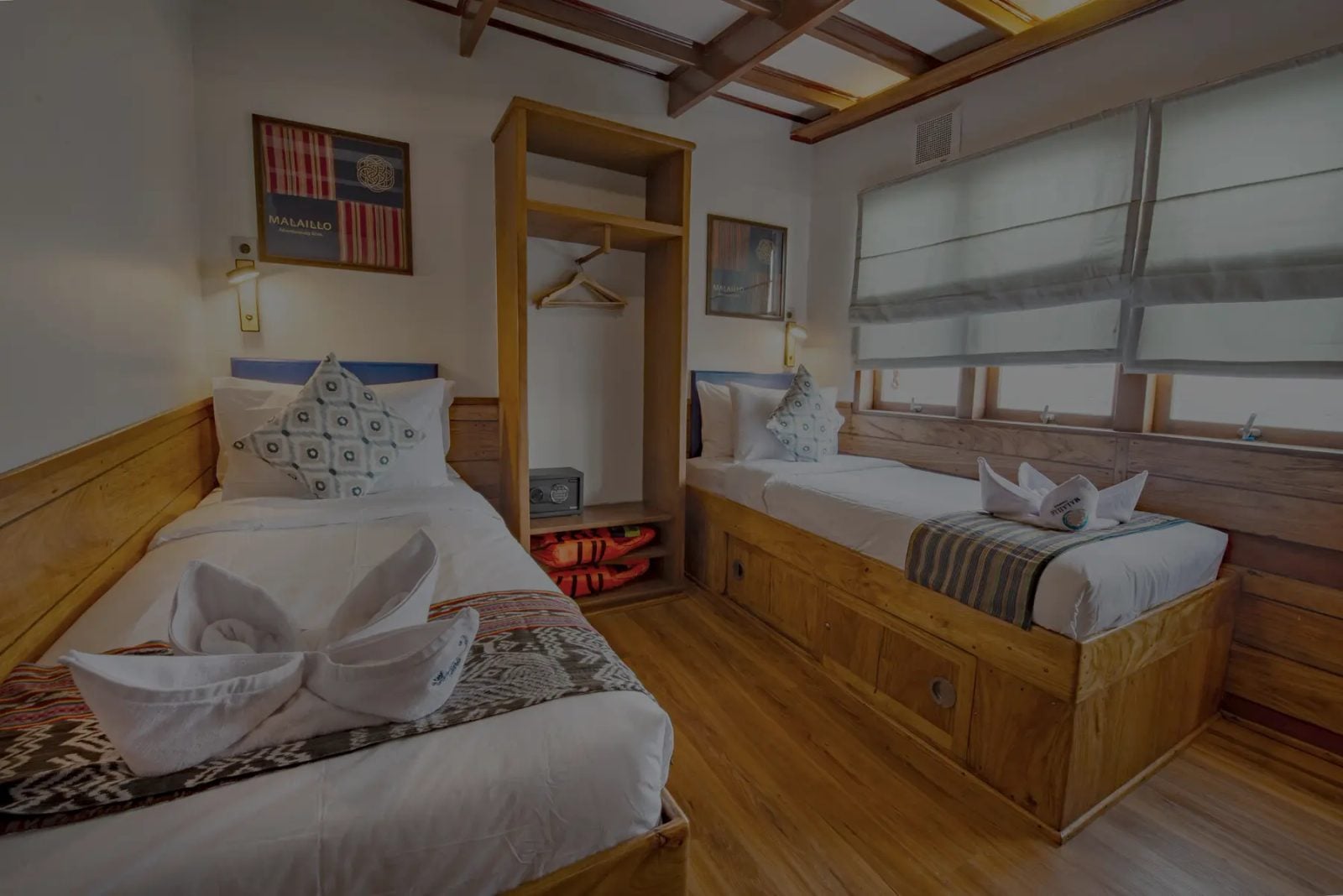 Twin Cabin (Main Deck) cabin aboard Lotus Malaillo liveaboard