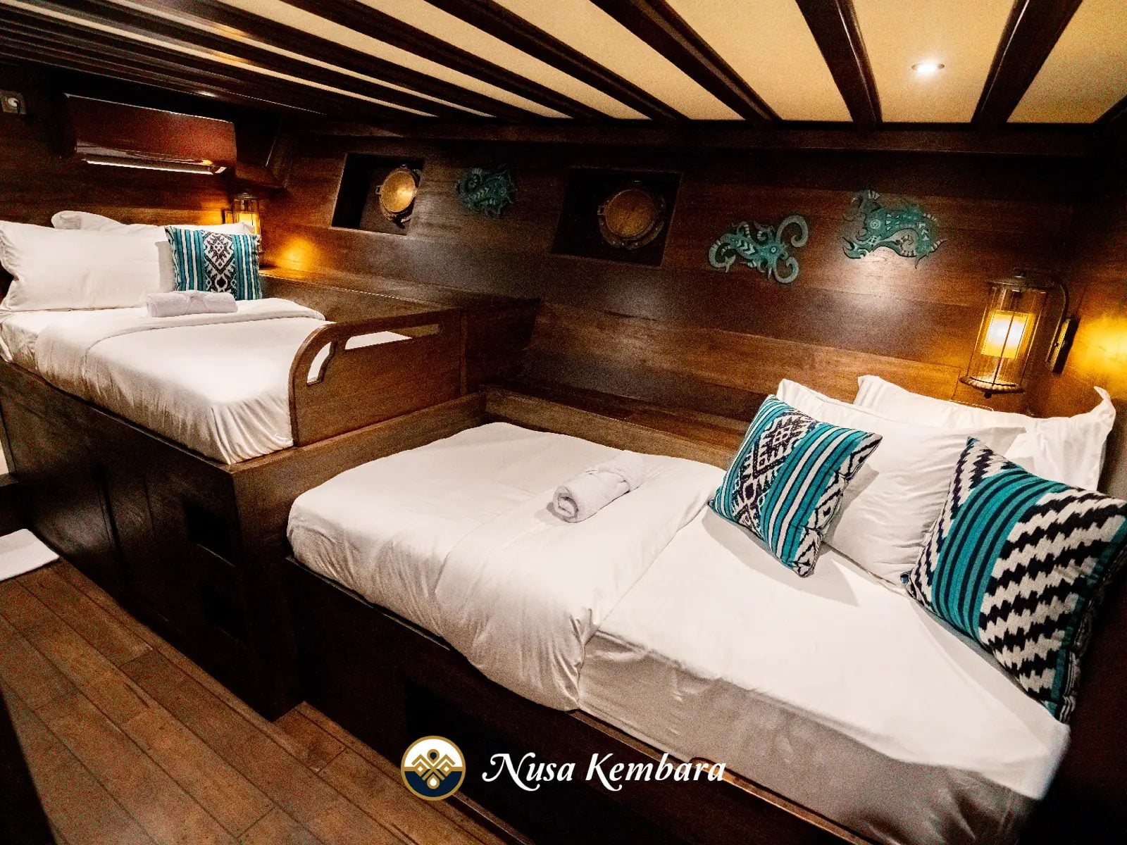 Double Cabin cabin aboard Nusa Kembara liveaboard