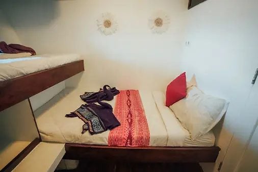 Lower Deck Triple Cabin cabin aboard Queenesia II liveaboard