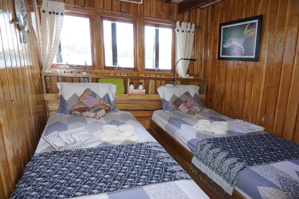 Double Cabin (Upper Deck) cabin aboard Sunshine Liveaboard liveaboard