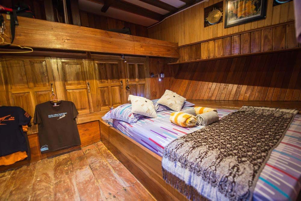 Owner's Cabin (Lower Deck) cabin aboard Sunshine Liveaboard liveaboard