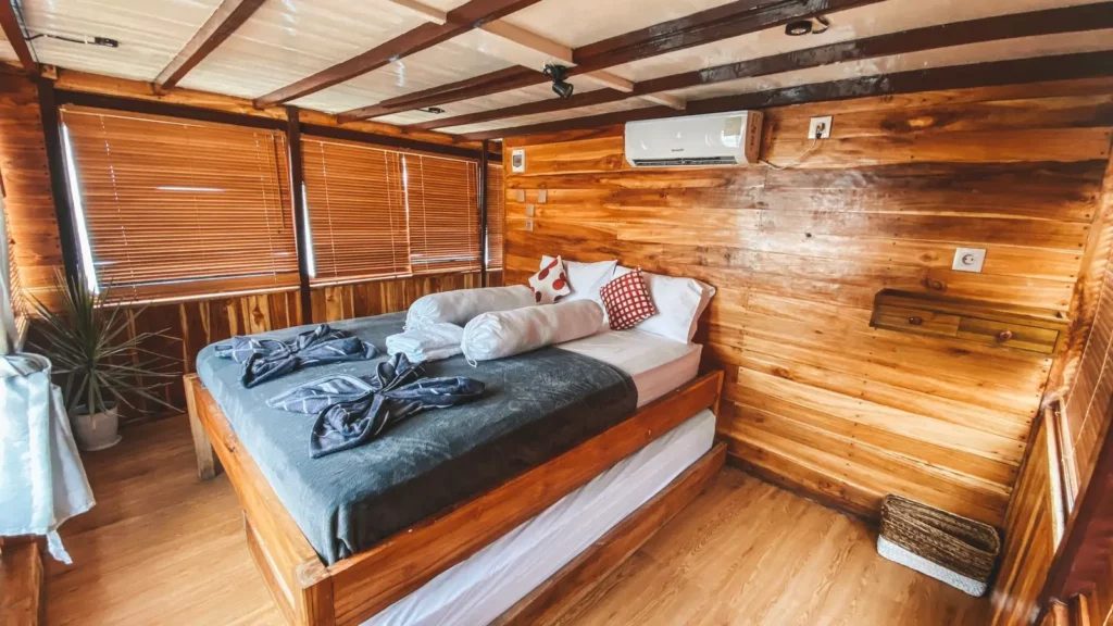 MANTA cabin aboard Papiton Duwa liveaboard