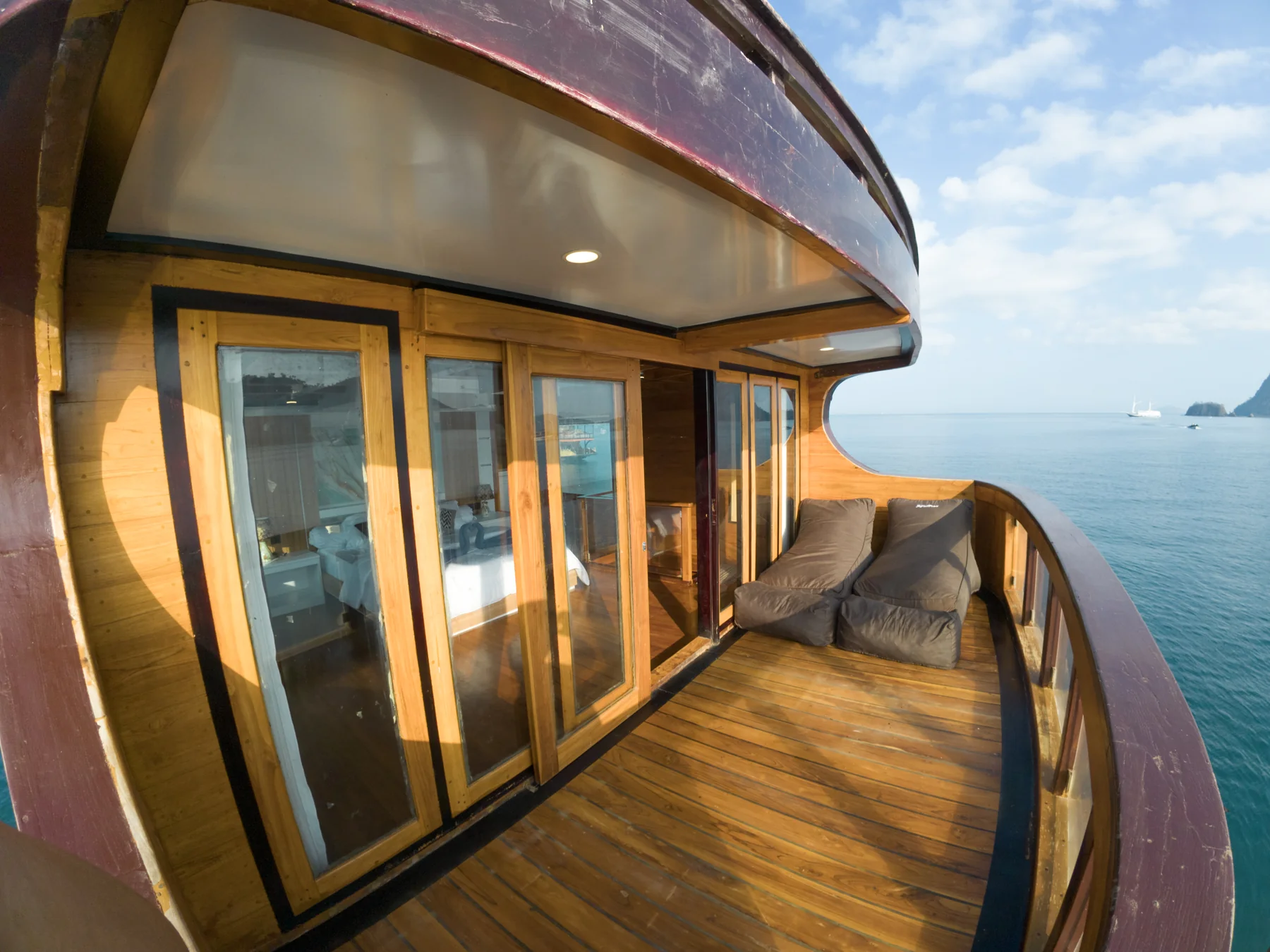 Padar (VIP) cabin aboard Solana liveaboard
