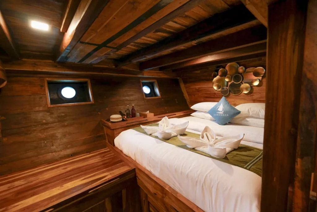 RUBY cabin aboard Cordelia liveaboard