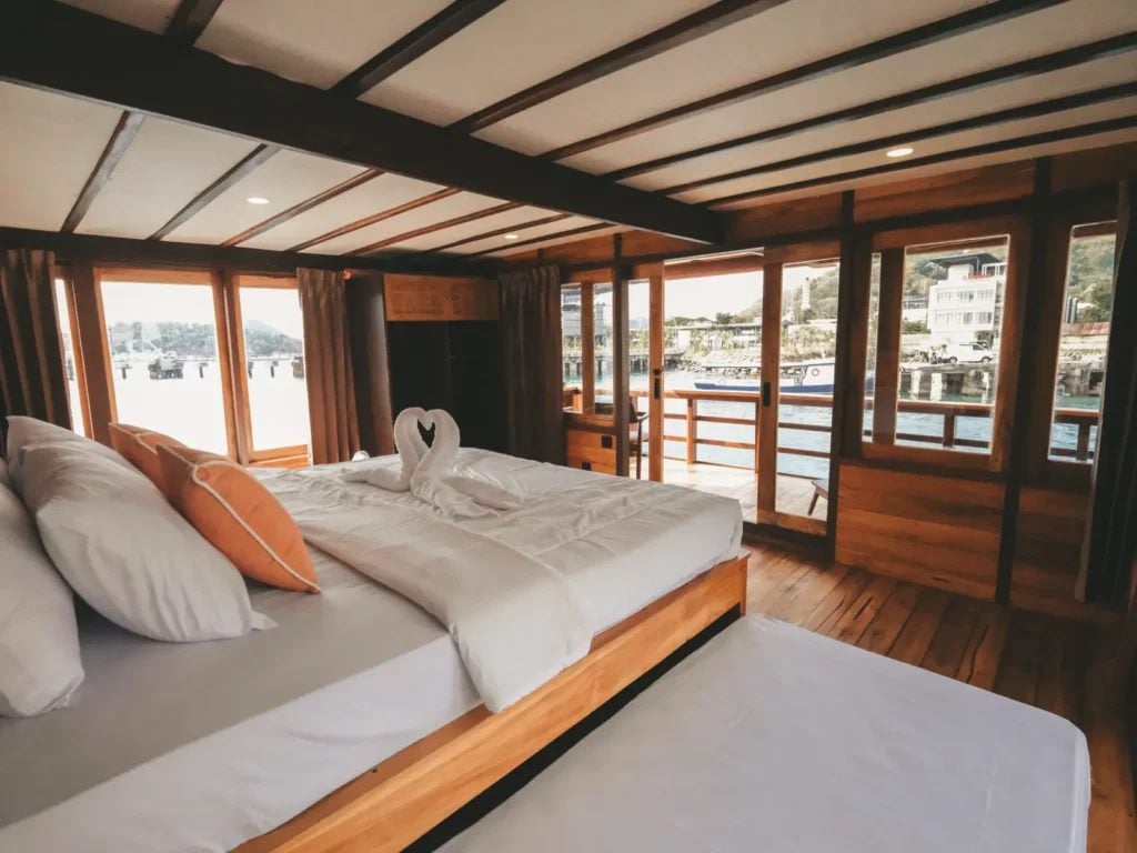SAGARA cabin aboard Kanthaka liveaboard