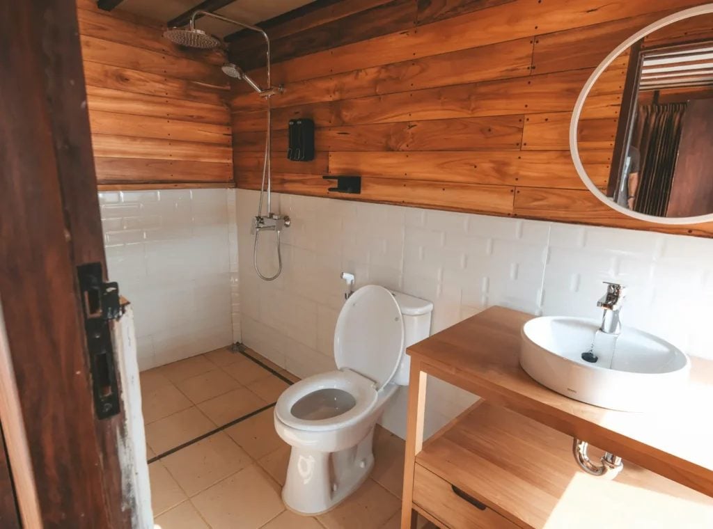SAGARA cabin aboard Kanthaka liveaboard