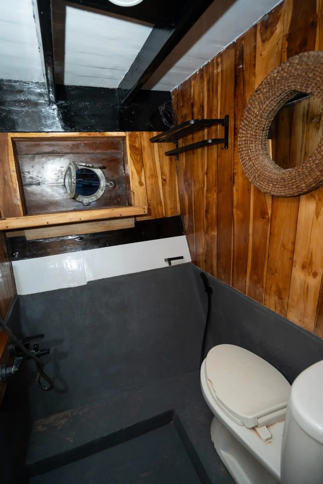Private Room cabin aboard Andalucia liveaboard